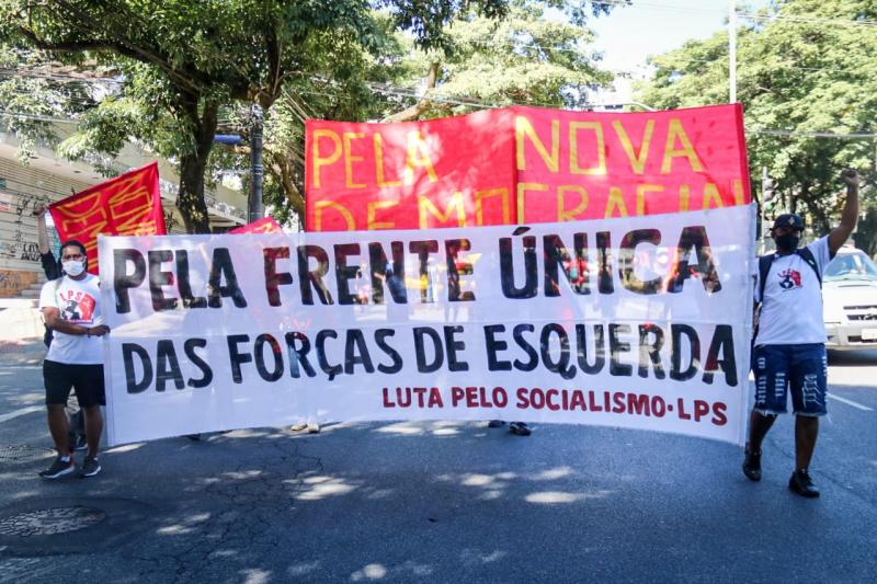Ato Antifascista em Belo Horizonte reúne forças...