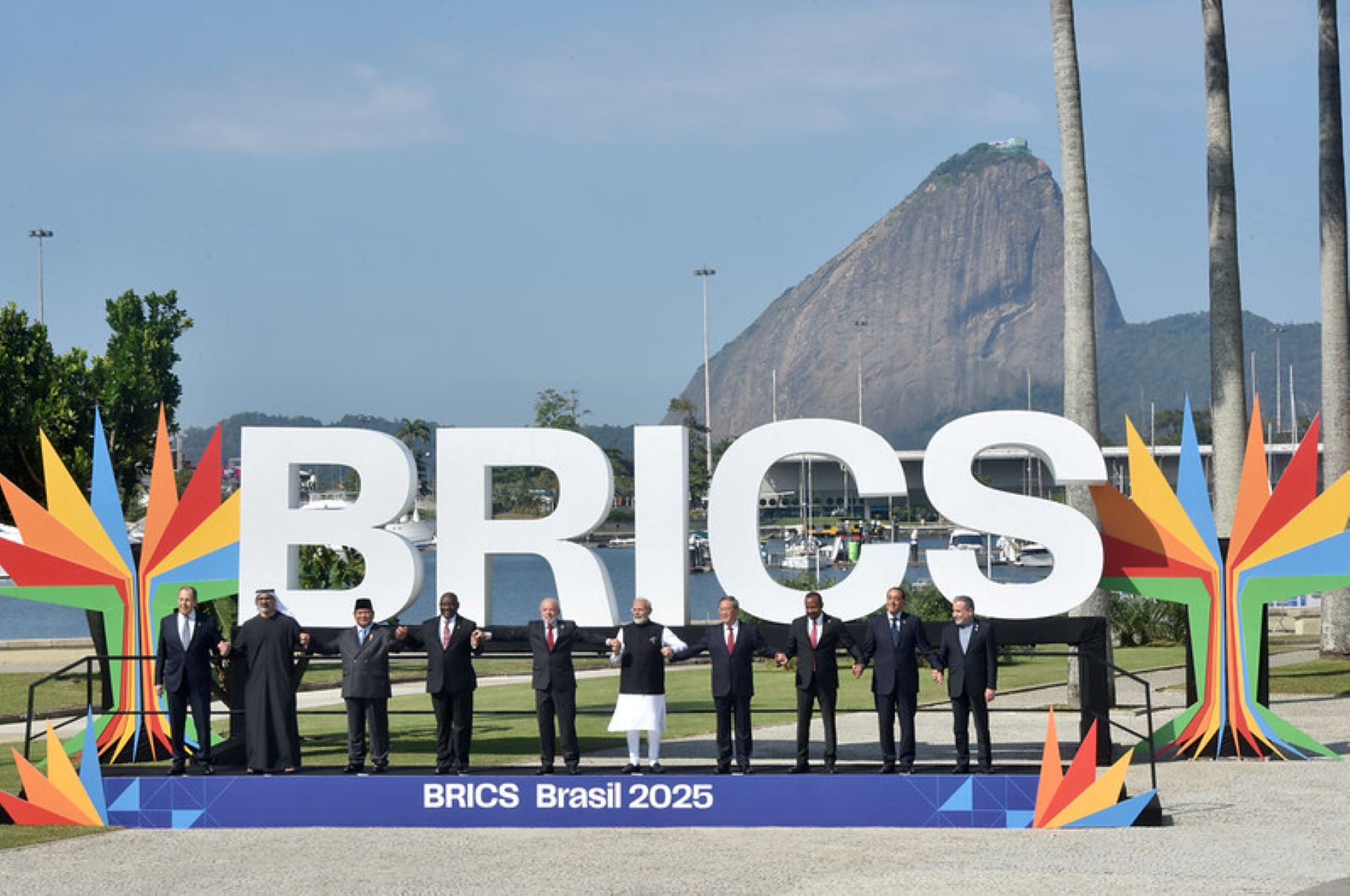 BRICS: a bússola estratégica do Brasil em...