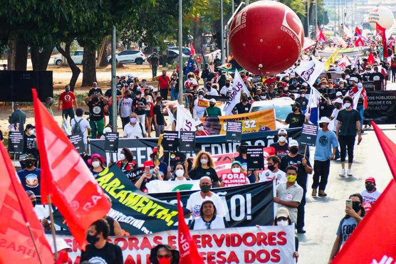 02 de Outubro: trabalhadores gritam Fora Bolsonaro